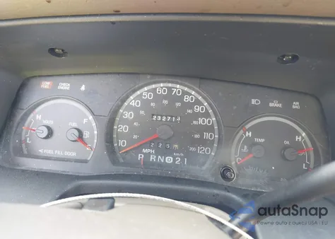 2004 Ford Crown Victoria Lx из США, поврежденный, VIN 2FAFP74W54X101416